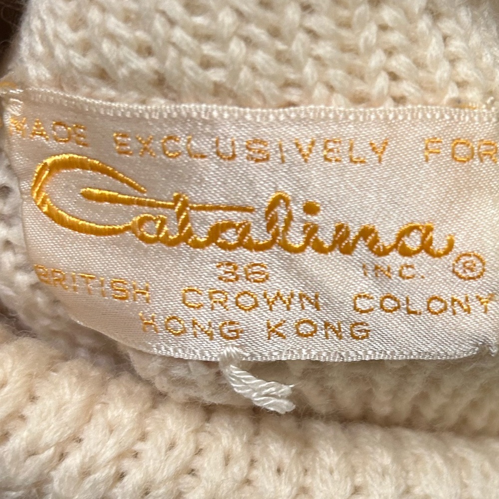 Vintage Catalina cream turtleneck crochet sweater floral embellishment - Picture 11 of 12